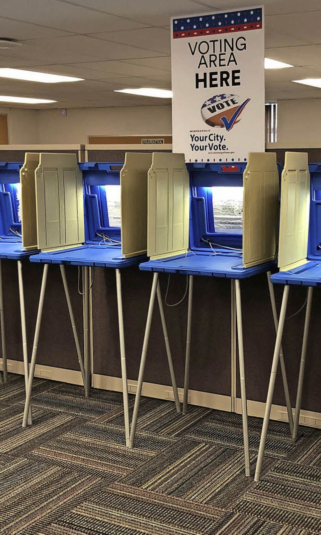 Alle Sitze des Reprsentantenhauses un...die Amerikaner bei den Zwischenwahlen.  | Foto: dpa