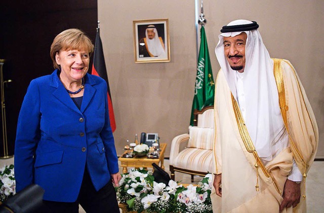 Bundeskanzlerin Angela Merkel (CDU) un...Khashoggi aufs Schrfste verurteilt.  | Foto: dpa