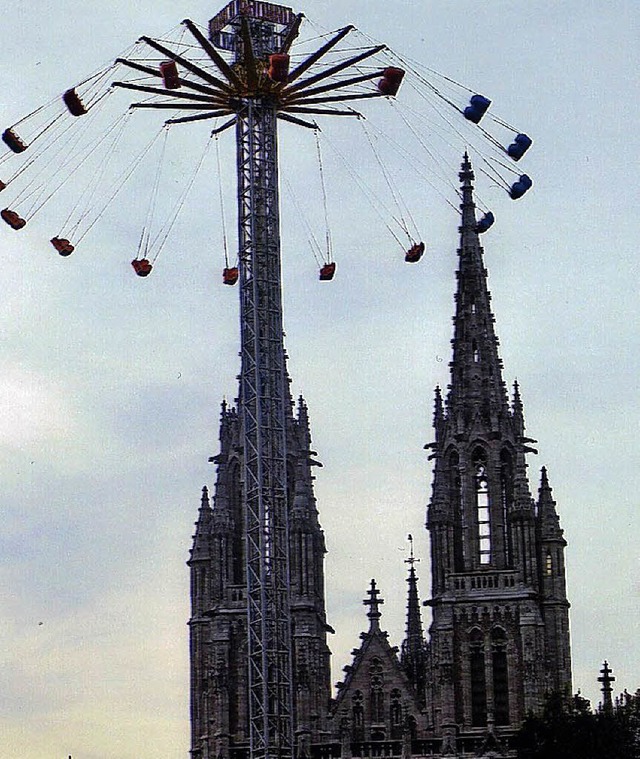 Hier geht&#8217;s rund: St. Peter und Paul in  Oostende.   | Foto: Georg Scholz