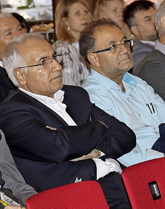 Als Konferenzteilnehmer zu Gast: Isfah...r Internationalen Kontakte (von links)  | Foto:  osc