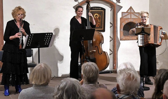 Die drei Musikerinnen berzeugten mit Virtuositt, aber auch Schwermtigkeit.  | Foto: Wolfgang Knstle