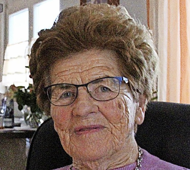 Edith Fechtig feierte ihren 90. Geburtstag.   | Foto: Ortlieb
