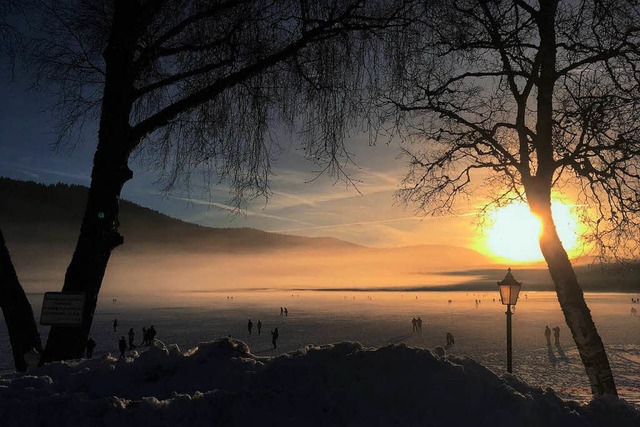 Der zugefrorene Titisee im Winter vor zwei Jahren  | Foto: Jennifer Kirsch