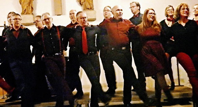 Der Chor Concordia Nova (Leitung: Chri...llen choreographischen Inszenierungen.  | Foto: Bianca Flier