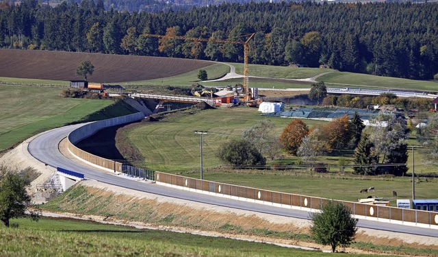 Am Montag sollen die Arbeiten fr den ...der Bundesstrae bei Behla  beginnen.   | Foto: Guy Simon