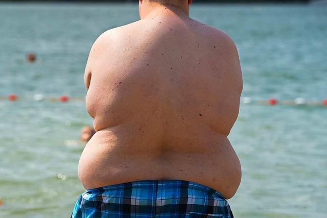 Deutsche Männer essen zu viel und bewegen sich zu wenig
