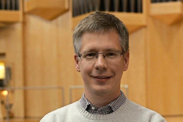 Der Freiburger Orgelprofessor Matthias Maierhofer hat Bachs 