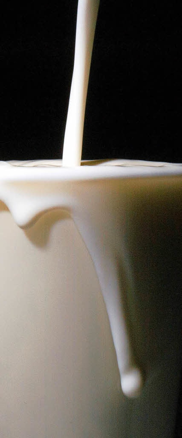 Die Milch bleibt weiter ziemlich gnstig.   | Foto: DPA