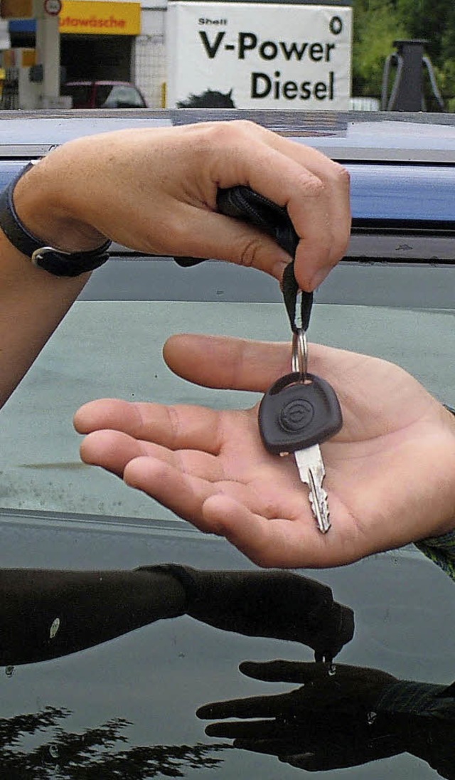 Sich ein Auto zu teilen, kann auch vor...eigender Spritpreise von Vorteil sein.  | Foto:  Hans Christof Wagner