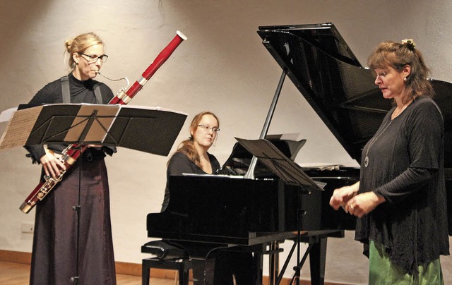 Susanne Keck (Fagott), Marie-Luise Kle...ime Stimmung im Staufener Stubenhaus.   | Foto: Jennifer Ruh