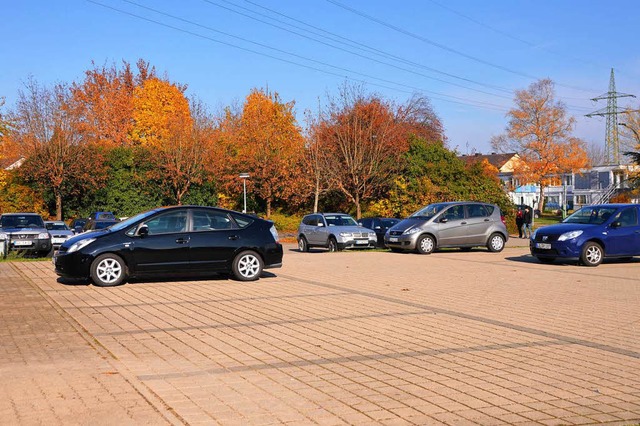 Viel leere Flche auf dem Parkplatz de...genden Straen sieht das anders aus...  | Foto: Horatio Gollin