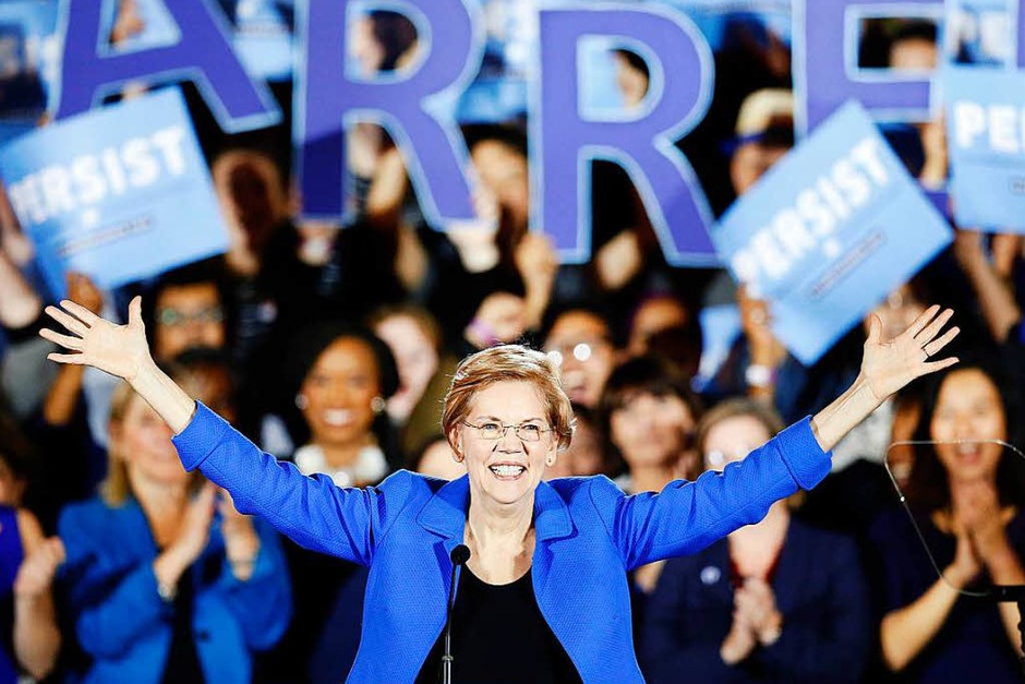 Elizabeth Warren, demokratische Senatorin und Kandidatin für die Demokraten in Massachusetts bei der Kongresswahl, jubelt während einer Siegesfeier. (Foto: dpa) Elizabeth Warren, demokratische Senatorin und Kandidatin für die Demokraten in Massachusetts bei der Kongresswahl, jubelt während einer Siegesfeier. (Foto: dpa)