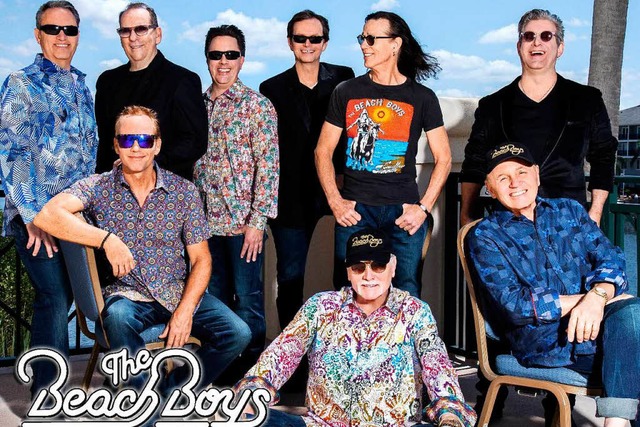 In den 60er-Jahren waren das noch nicht so viele: Die Beach Boys 2018  | Foto: Veranstalter