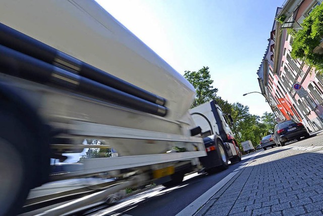 Zwischen Schwabentor- und Kronenbrcke... die B31 gesperrt werden (Archivbild).  | Foto: Michael Bamberger