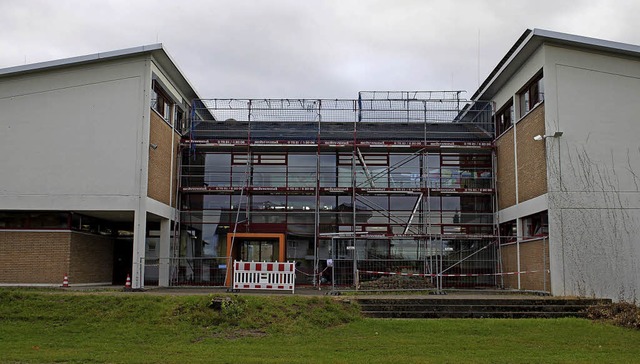 Der westliche Pausenhof der Schule in Ringsheim wird saniert.  | Foto: Adelbert Mutz