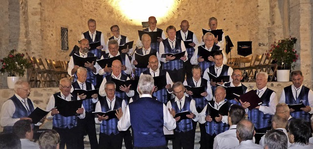 Der MGV Ewattingen gab ein  Konzert in der Basilika Amsoldingen.   | Foto: Marianne Rittner