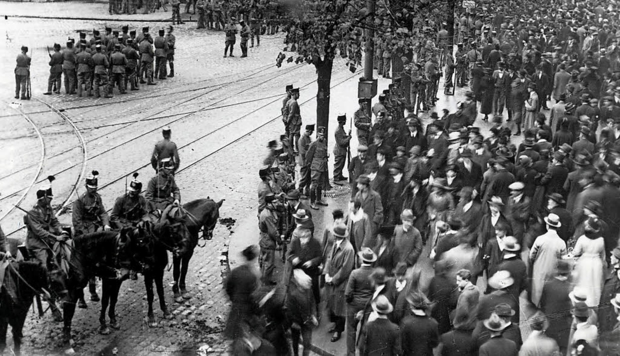 Drei Tage im November Wirtschaft Badische Zeitung