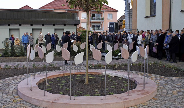 Der Urnengarten ist ein Bespiel fr we...em Westteil des Ringsheimer Friedhofs.  | Foto: Adelbert Mutz