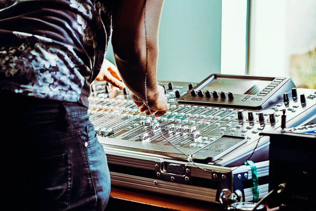Am Samstag werden beim Instrumentenflo...oduktions- und DJ-Equipment angeboten.  | Foto: unsplash.com