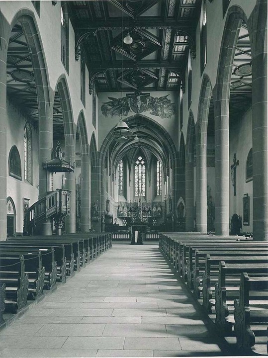 Ein Foto des Langhauses der seinerzeit...en Martinskirche aus der Zeit um 1900.  | Foto: Augustinermuseum