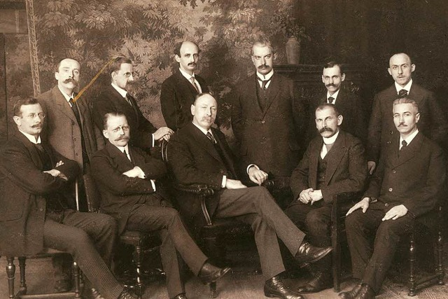 Badens vorlufige Regierung von 1918 m...dent Anton Gei (in der Mitte sitzend)  | Foto: Generallandesarchiv