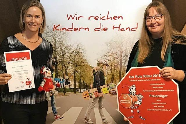 Grundschüler aus Heitersheim für Ohrwurmsong zur Sicherheit beim Radfahren ausgezeichnet