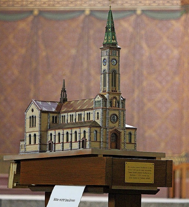 Das Stadtkirchenmodell steht erst kurz...st bereits wieder massiv beschdigt.    | Foto: Guy Simon