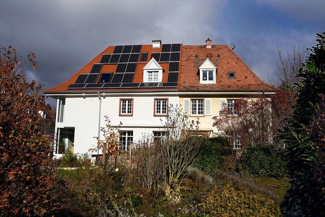 Ein Teil wurde energetisch saniert, is...: ein Doppelhaus im Stadtteil Waldsee.  | Foto: Thomas Kunz