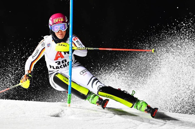 Ist als riskante Slalomfahrerin bekann... A-Kader des Deutschen Skiverbands an.  | Foto: Fotos: AFP/DSV