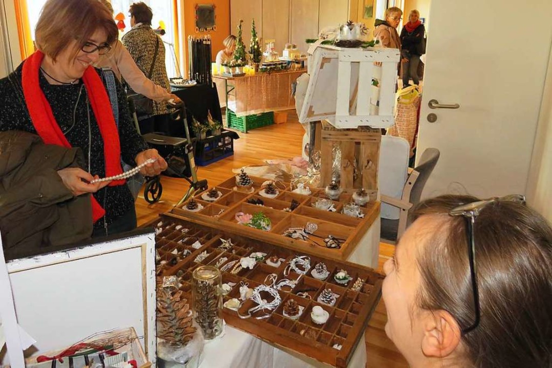 Weihnachtliche Galerie der schnen Dinge.  | Foto: Claudia Gempp