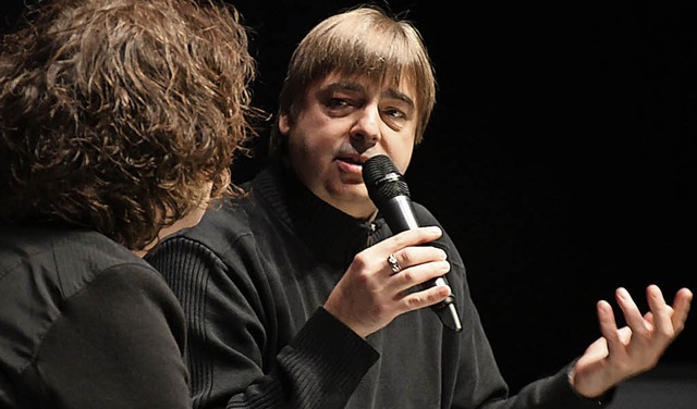 Salah Naoura (rechts) im Gesprch mit Birgit Degenhardt    | Foto: Ruda