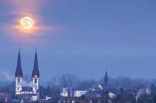 Vollmond ber Kenzingen.  | Foto: Paul Loesche