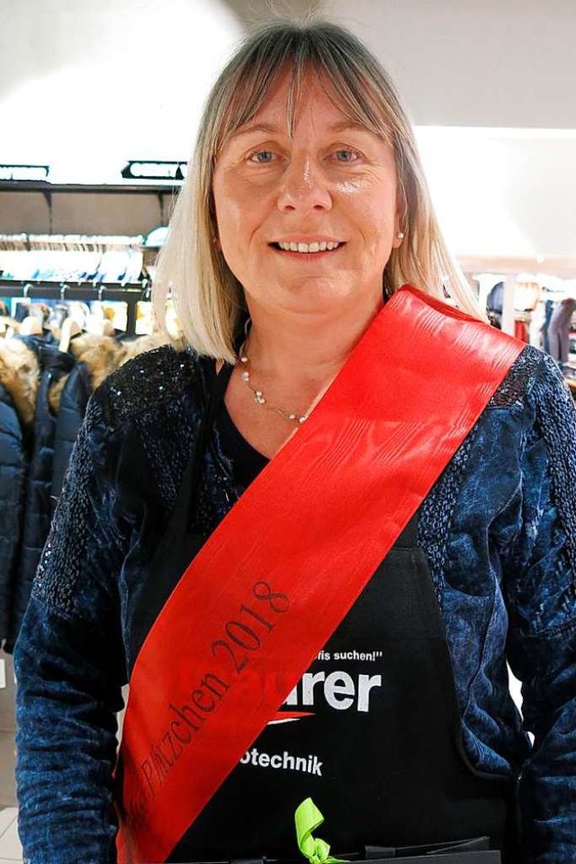 Sigrid Pumple aus Kndringen gewann den Backwettbewerb.  | Foto: Georg Vo