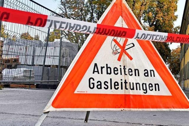 Bagger kappt Gasleitung in Gottenheimer Gewerbegebiet