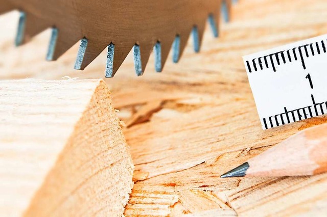 Ein Holzhaus braucht mehr Pflege.  | Foto: Pixelot - Fotolia