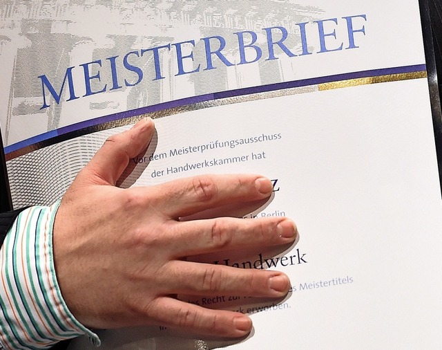 Der Meisterbrief findet wieder mehr Zuspruch.  | Foto: dpa