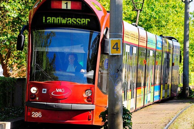 Am Schwabentorring kollidierte eine Po...t einer Tram der Linie 1 (Symbolbild).  | Foto: Thomas Kunz
