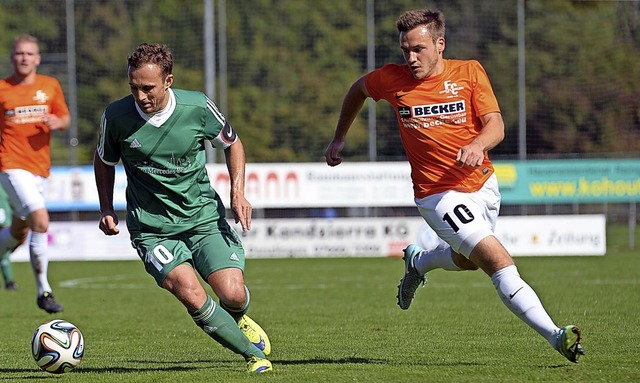 Das waren noch Zeiten: Tobias Rauber, ...andsligisten FC Freiburg-St. Georgen.   | Foto:  THOMA