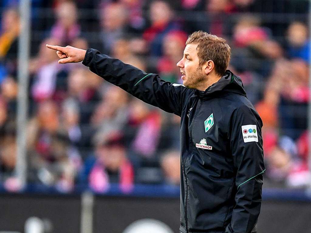 Bremens Trainer Florian Kohfeldt hatte die letzten drei Partien verloren; gegen den Sportclub holte Werder immer einen Punkt.