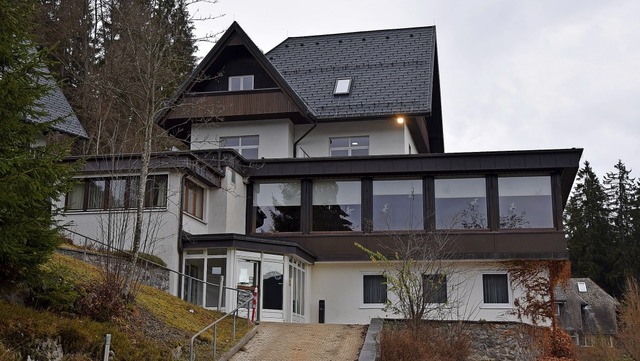 Das Haus Tannfried ist seit Mrz 2017 ...ll leben dort noch sechs Flchtlinge.   | Foto: Kamera24
