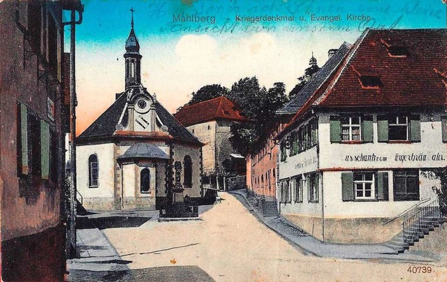 Die evangelische Kirche mit dem Kriegerdenkmal. (1917).  | Foto: Manfred Eble