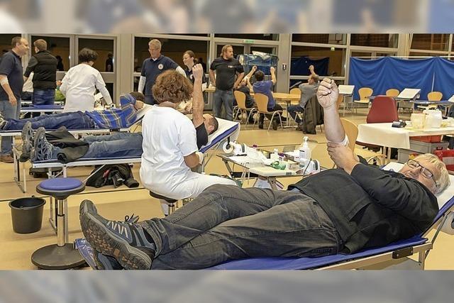 160 Spendenwillige, 151 Blutkonserven, sechs Erstspender