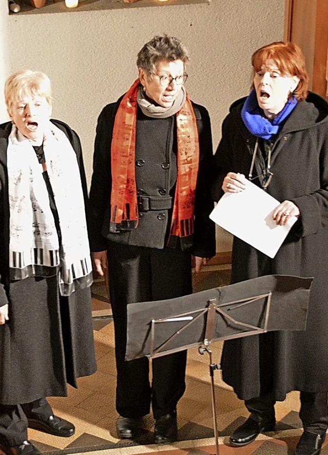 Sissi Schleinkofer (von links), Gudrun...er und Sybille Drner sind  Tiramisu.   | Foto: Horatio Gollin