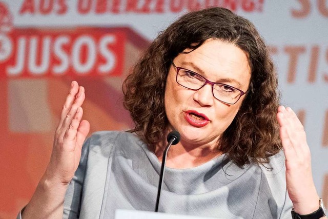 Andrea Nahles auf dem Juso-Kongress  | Foto: dpa