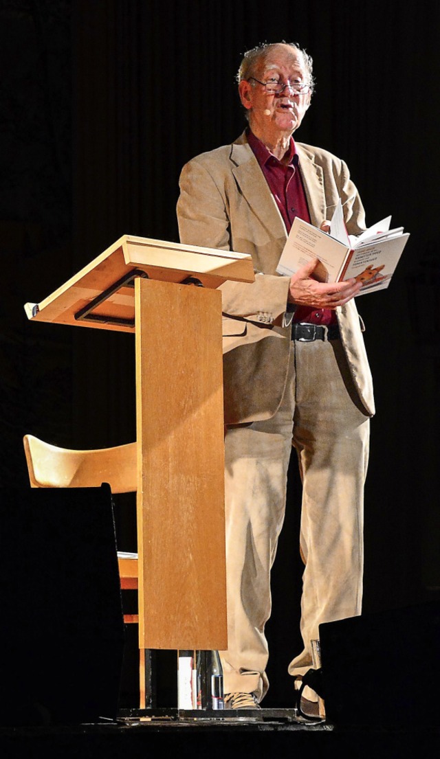 Franz Hohler bei der Lesung in Todtnauberg   | Foto: Annette Mahro