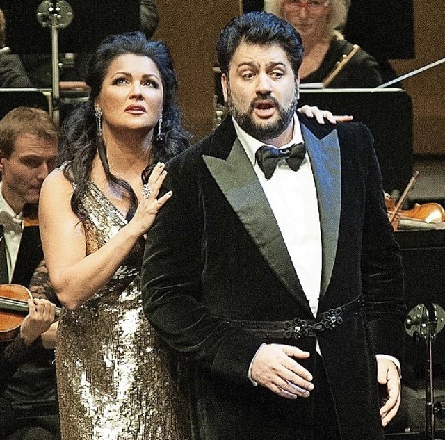 Anna Netrebko und ihr Mann Yusif Eyvazov bei der Verdi-Gala in Baden-Baden   | Foto: M. Gregonowits