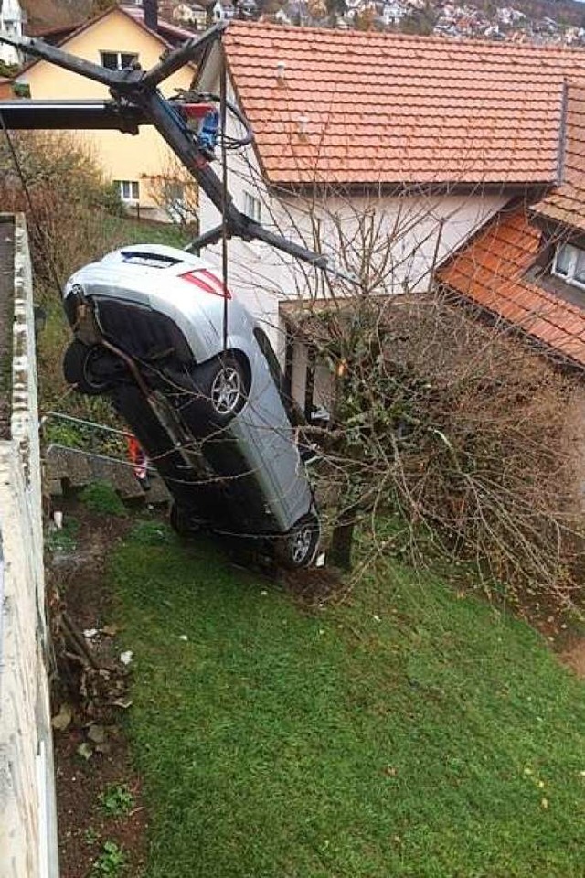Die Polizei in Lrrach meldet einen spektakulren Unfall  | Foto: Annemarie Rsch