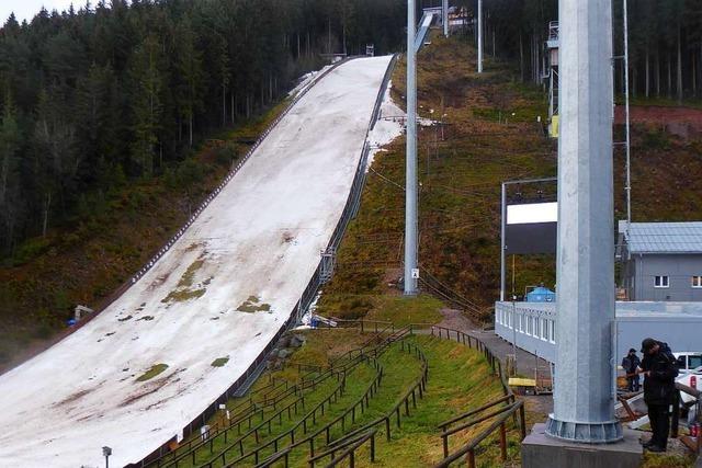 Zu viel Regen und zu warm: Skisprung-Weltcup in Neustadt abgesagt
