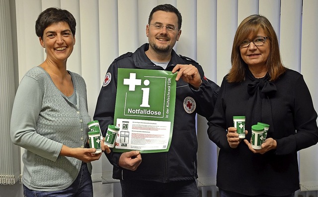 Setzen auf die SOS-Rettungsdose (von l...child, Rolf Rombach und Carola Gldel   | Foto: Manfred Herbertz