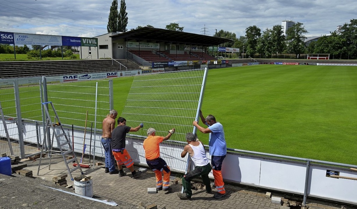 Sanierungsbedrftig: das Karl-Heitz-Stadion des OFV  | Foto: Seller